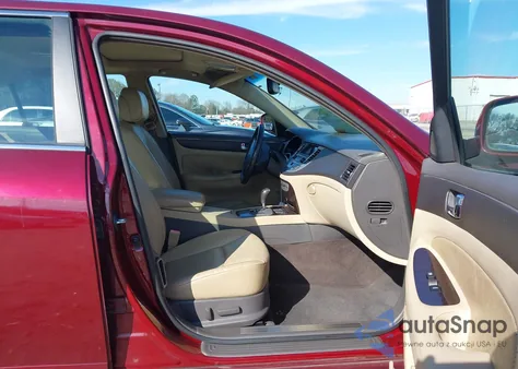 2009 Hyundai Genesis 3.8 из США, поврежденный, VIN KMHGC46E89U040764